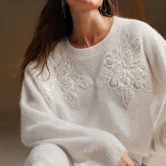 White Casual Women's Elegant Sequin Floral Round Neck Loose Sweater - Picture 5 of 8